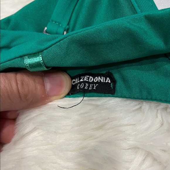 Green Bikini Top with Bow Detail - Picture 3 of 5